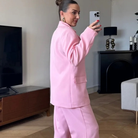 Sacou de damă roz cu un singur nasture