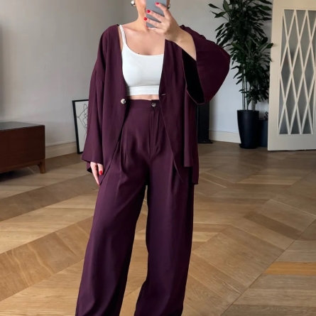 Бордовый комплект &ndash; кимоно и широкие брюки