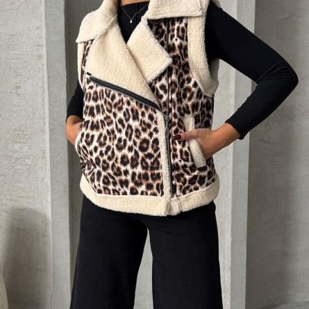 Vestă Camel de Pluș cu Imprimeu Leopard