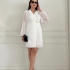 Rochie albă tip sacou cu pliseuri
