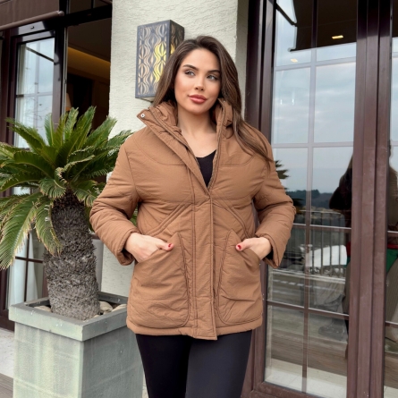 Geacă camel matlasată oversized