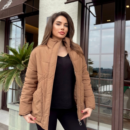 Geacă camel matlasată oversized