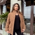 Geacă camel matlasată oversized