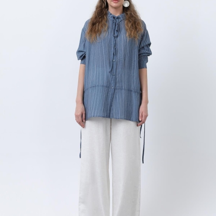 Cămașă indigo cu detalii &icirc;ncrețite &icirc;n talie