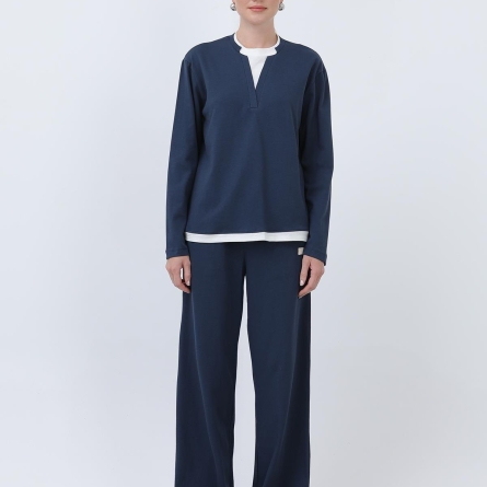 Hanorac bleumarin cu inserții albe