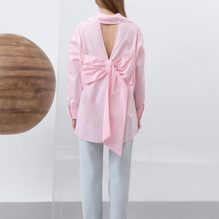 Cămașă roz cu fundă la spate