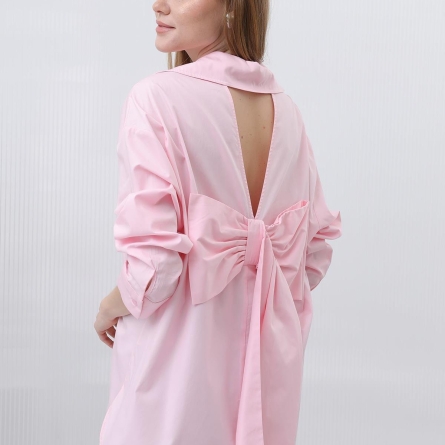 Cămașă roz cu fundă la spate