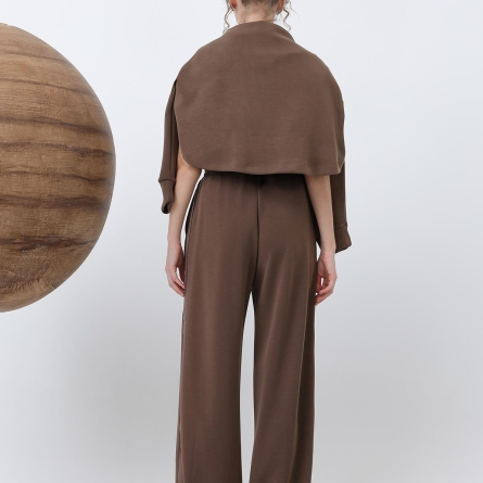 Брюки цвета антрацит с боковыми кнопками