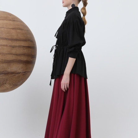 Cămașă neagră din bumbac cu detalii &icirc;ncrețite