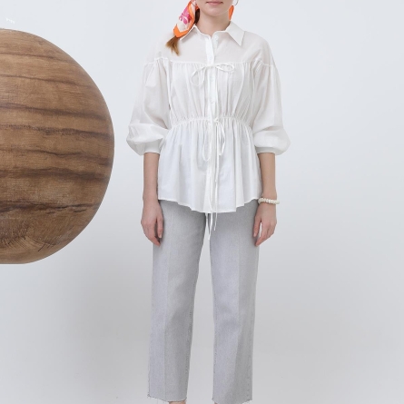 Cămașă albă din bumbac cu detalii &icirc;ncrețite