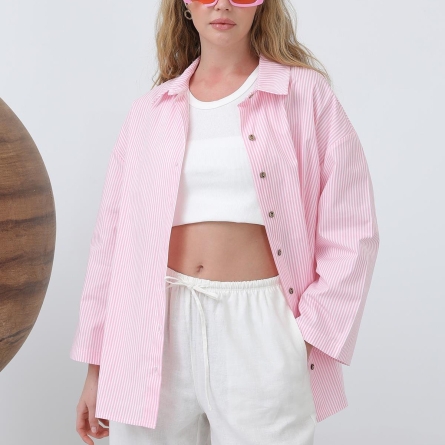 Light Pink oversized cotton shirt with buttons