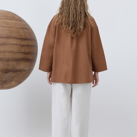 Коричневая оверсайз рубашка из хлопка с пуговицами