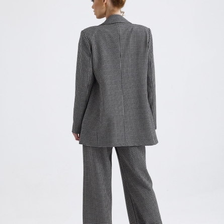 Costum damă pied-de-poule