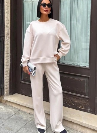 Белый Костюм из 2-х Предметов с Вырезом на Спине