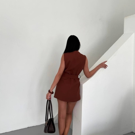 Vesta Maro cu Buzunar si Nasturi