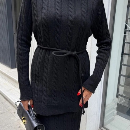 Черный Вязаный Костюм с Узорами и Поясом