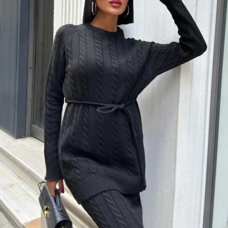 Черный Вязаный Костюм с Узорами и Поясом