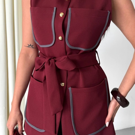 Vesta Bordo cu Buzunar si Nasturi