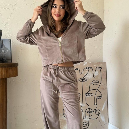 Костюм-Двойка Цвета Кэмел Велюровый (Бархатный)