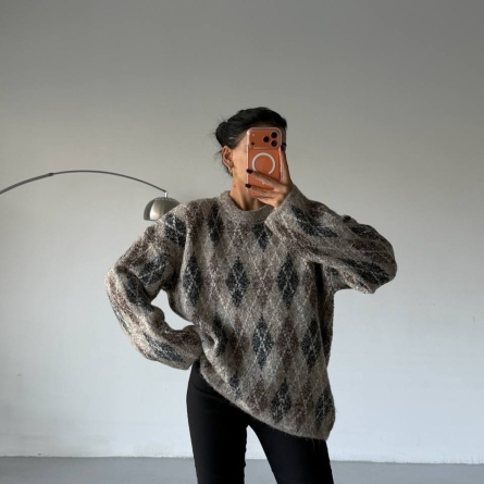 Gray Diamond Pattern Knitwear Sweater