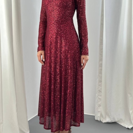 Бордовое Длинное Платье с Пайетками и Открытой Спиной