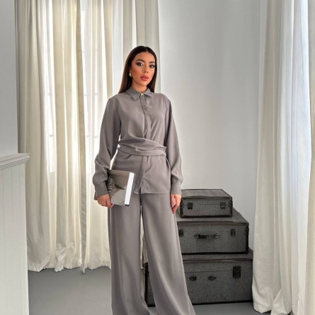 Серый Комплект с Драпированной Рубашкой и Широкими Брюками