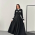 Rochie Midi Negru Amplă cu Accente Contrastante
