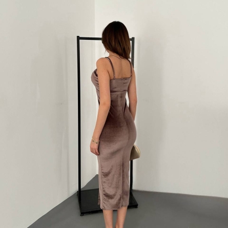 Зеленное Миди Платье из Велюра с Вырезом и Разрезом