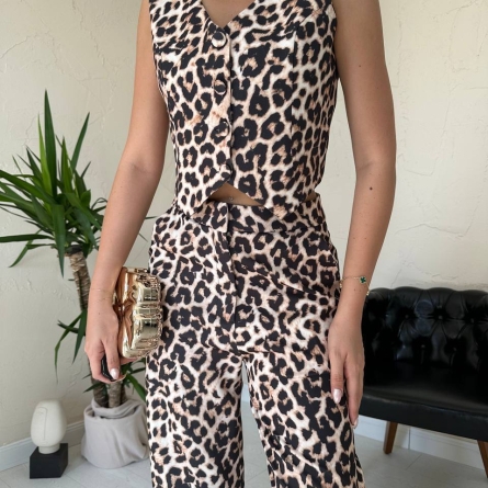 Costum din 3 piese cu imprimeu leopard