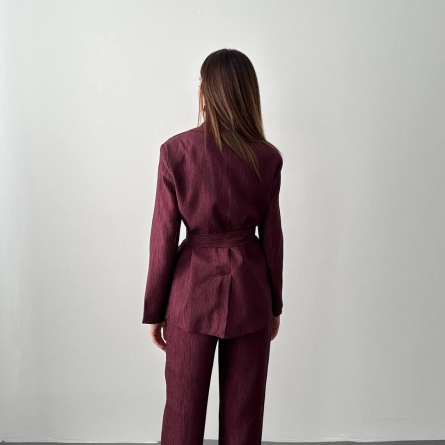 Set Burgundy cu Pantaloni și Sacou cu Cordon