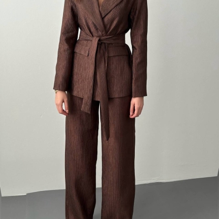 Set Maro cu Pantaloni și Sacou cu Cordon