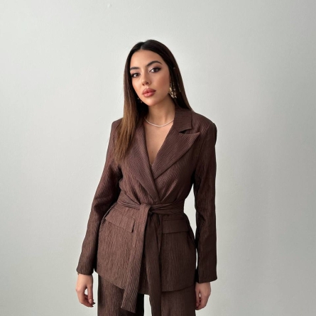 Set Maro cu Pantaloni și Sacou cu Cordon