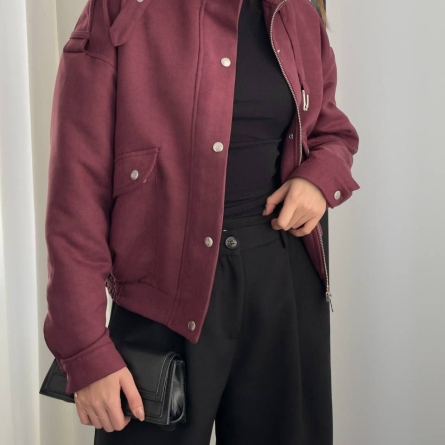 Geacă bomber bordo cu guler &icirc;nalt
