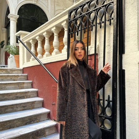 Long Coat with Belt and Leopard Print