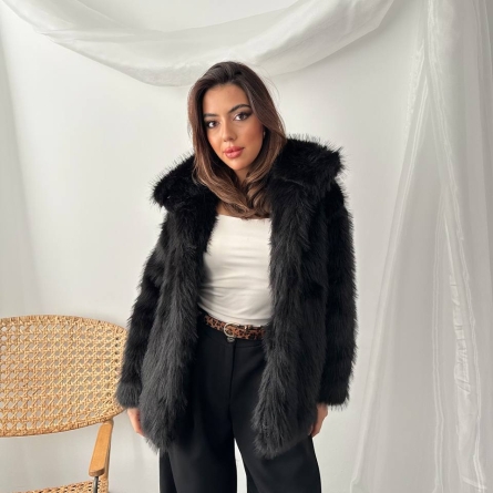 Jachetă Elegantă din Blană Sintetică Neagră cu Guler