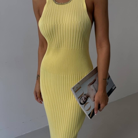 Rochie Minimalistă Lungă Galbenă