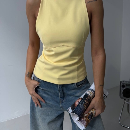 Top Galben cu Spate Decupat și Fundițe