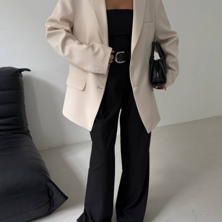 Sacou Oversized Nude cu Nasturi