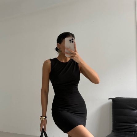 Rochie Neagră Mini Drapată fără M&acirc;neci