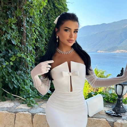 White Elegant Long Strapless Dress with Bow