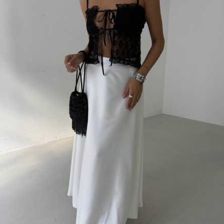 Fustă Albă Midi Satinată cu Croială Ample