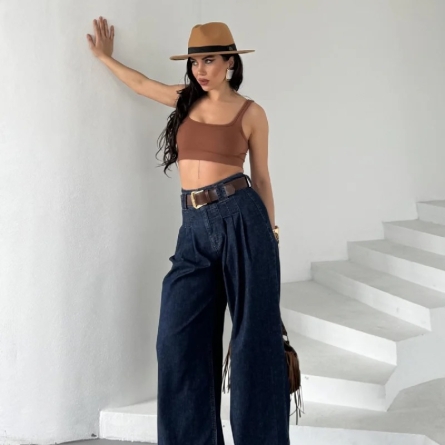 Свободные джинсы палаццо с высокой посадкой